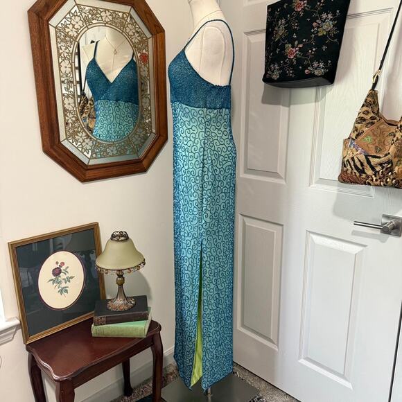VTG Y2K Andretta Donatello Turquoise Blue Silk Beaded Swirly Formal Prom Dress - Picture 3 of 8